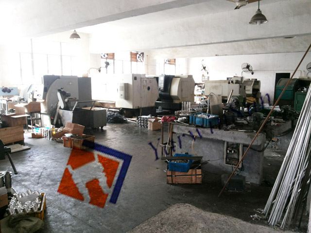 CNC lathe processing workshop